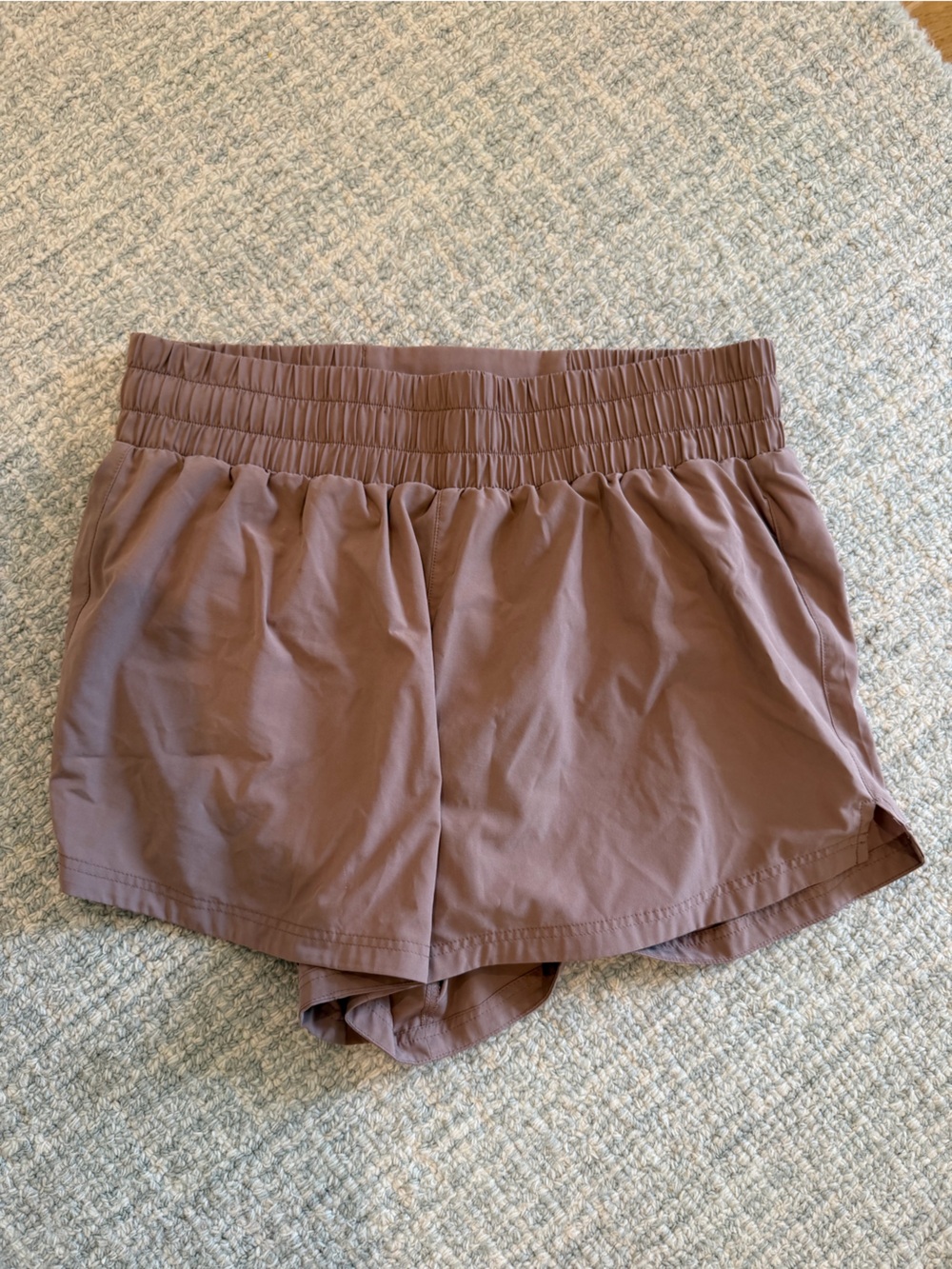 Varley Mauve Athletic Shorts with Elastic Waistband